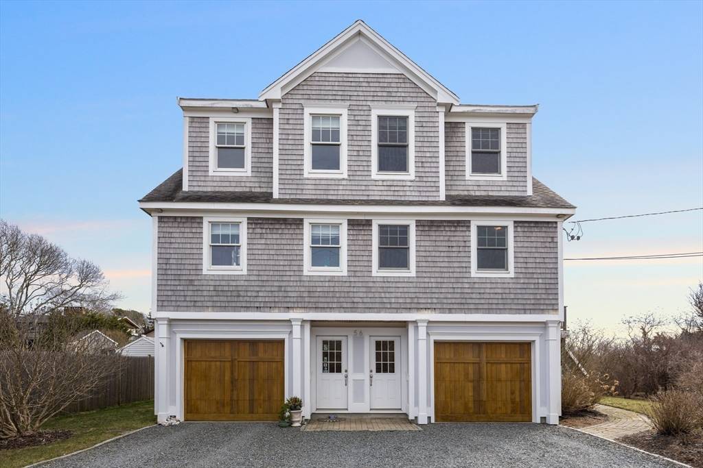 Falmouth, MA 02556,56 Hunt St