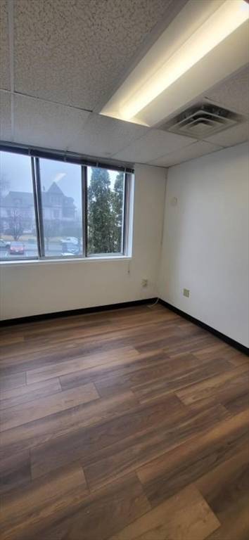 Fitchburg, MA 01420,76 Summer Street #210a