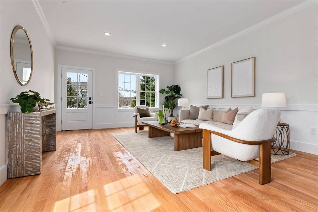 Arlington, MA 02474,67 Medford Street #67