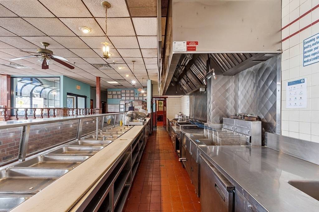 885 Main Street Tewksbury, MA 01876