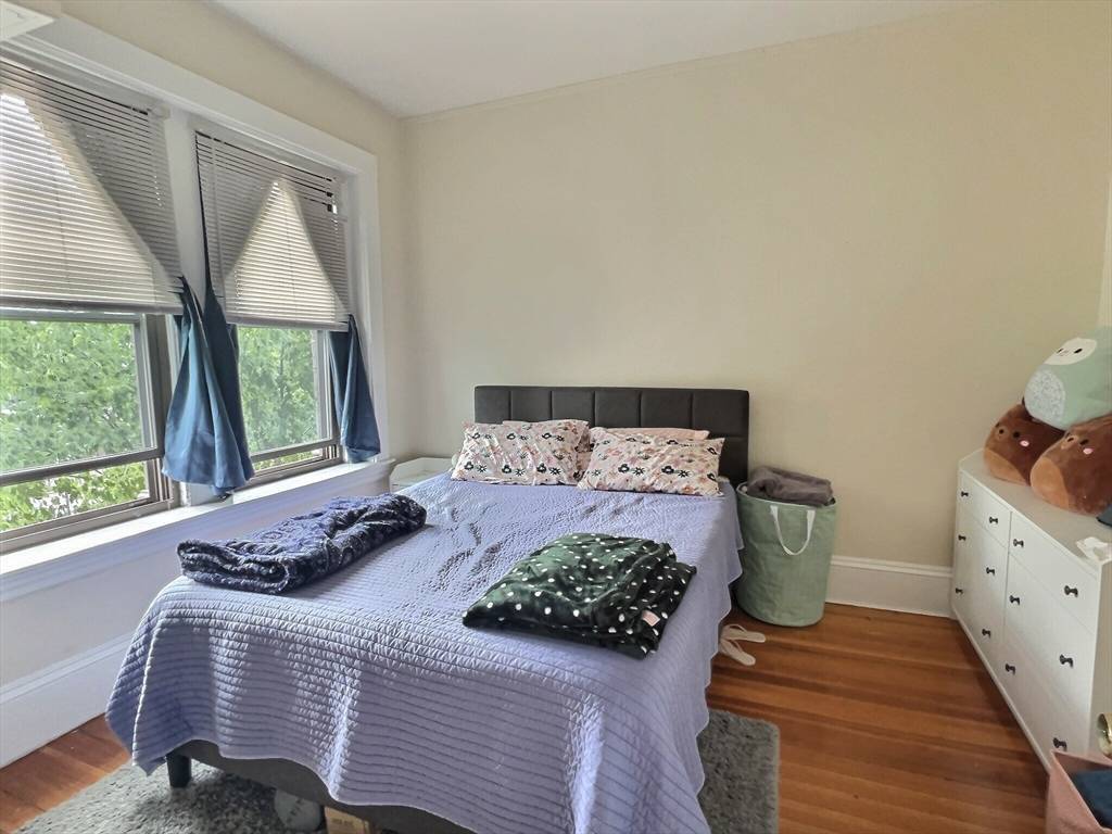 Brookline, MA 02446,1386 Beacon #9