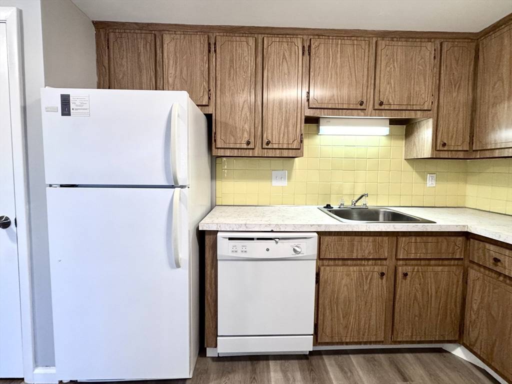 Arlington, MA 02476,3 Old Colony Lane #8