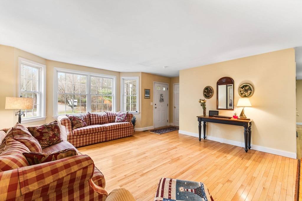 Middleboro, MA 02346,24 Winding Way