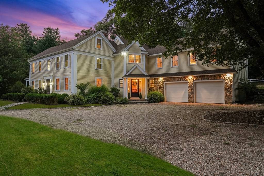 Boxford, MA 01921,499 Main Street