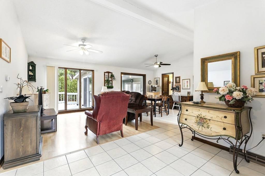 Agawam, MA 01001,86 Willow Brook Drive
