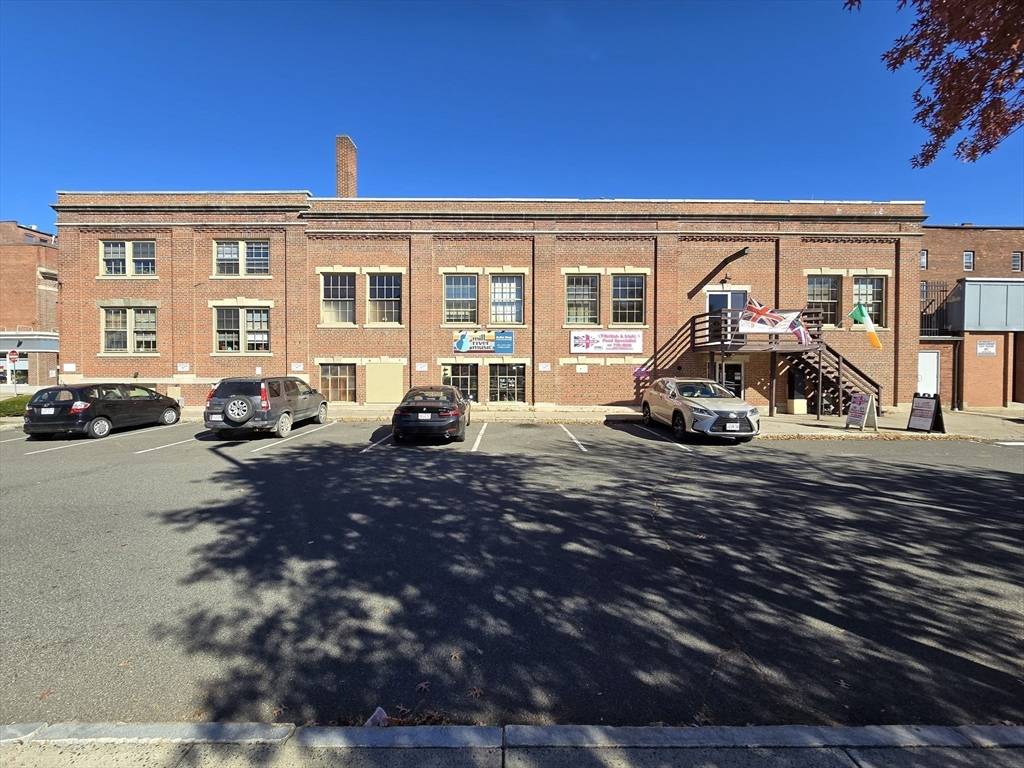 Northampton, MA 01060,16 Armory St #LL