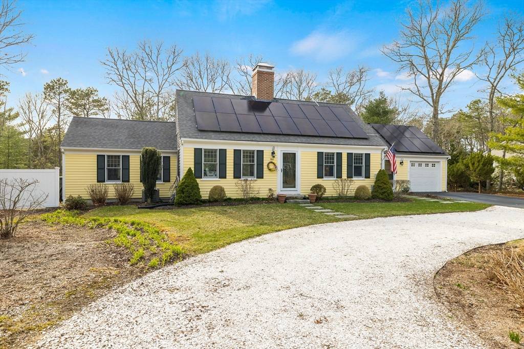 Barnstable, MA 02648,268 Winding Cove Road