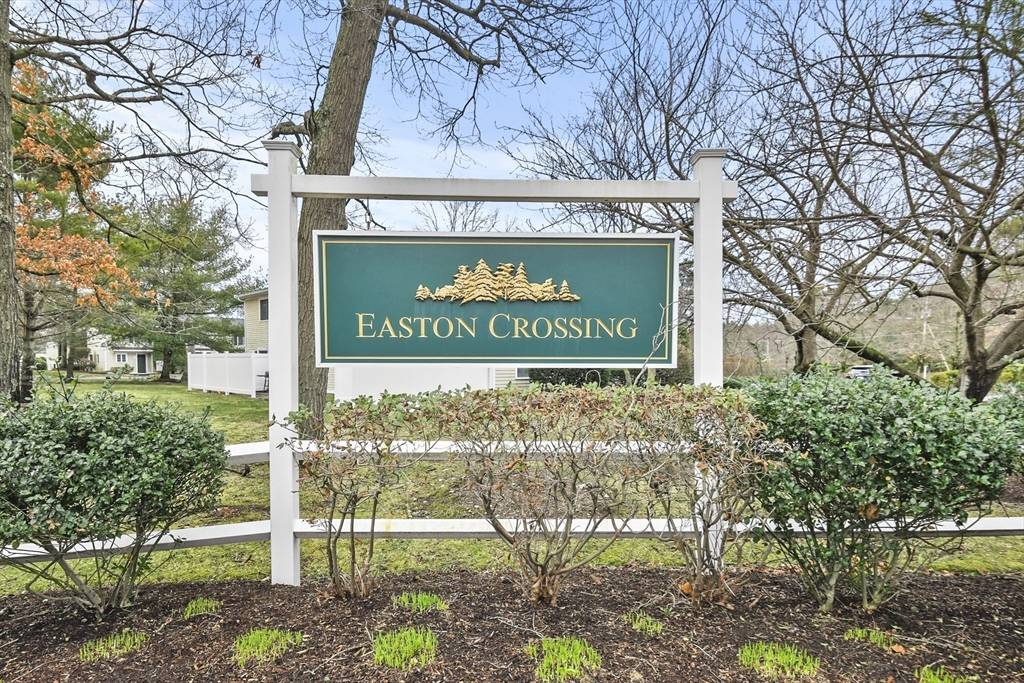 Easton, MA 02375,6 Adam Street #2