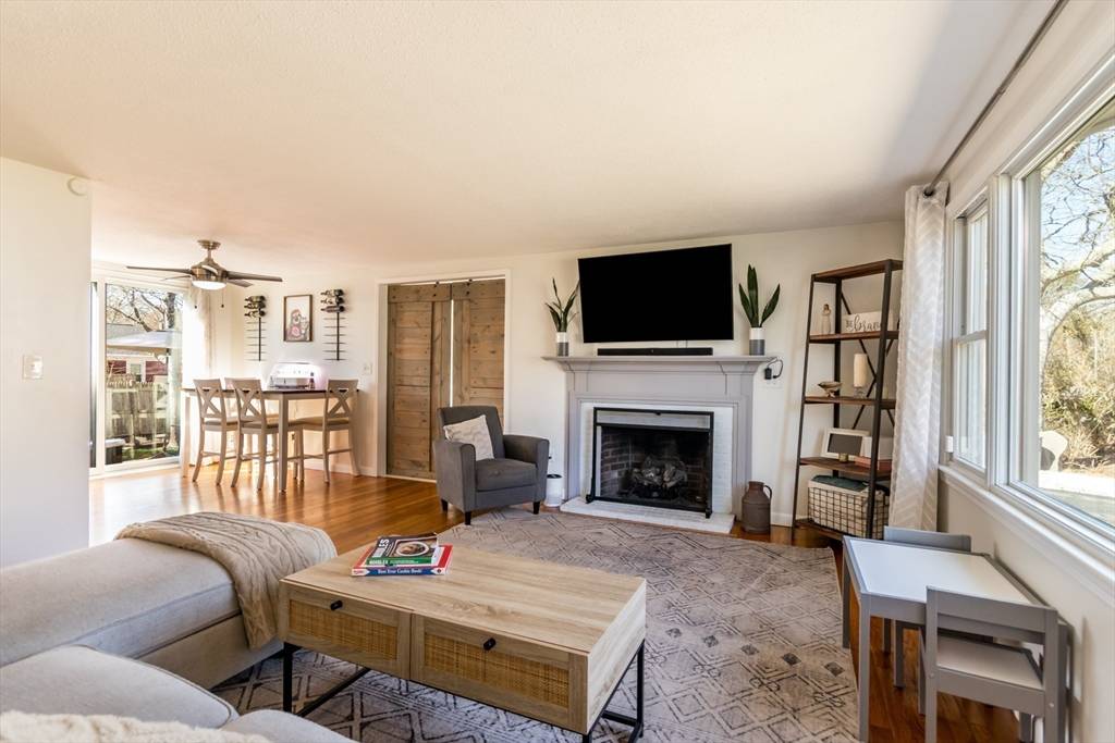 Yarmouth, MA 02664,17 Swift Brook Rd
