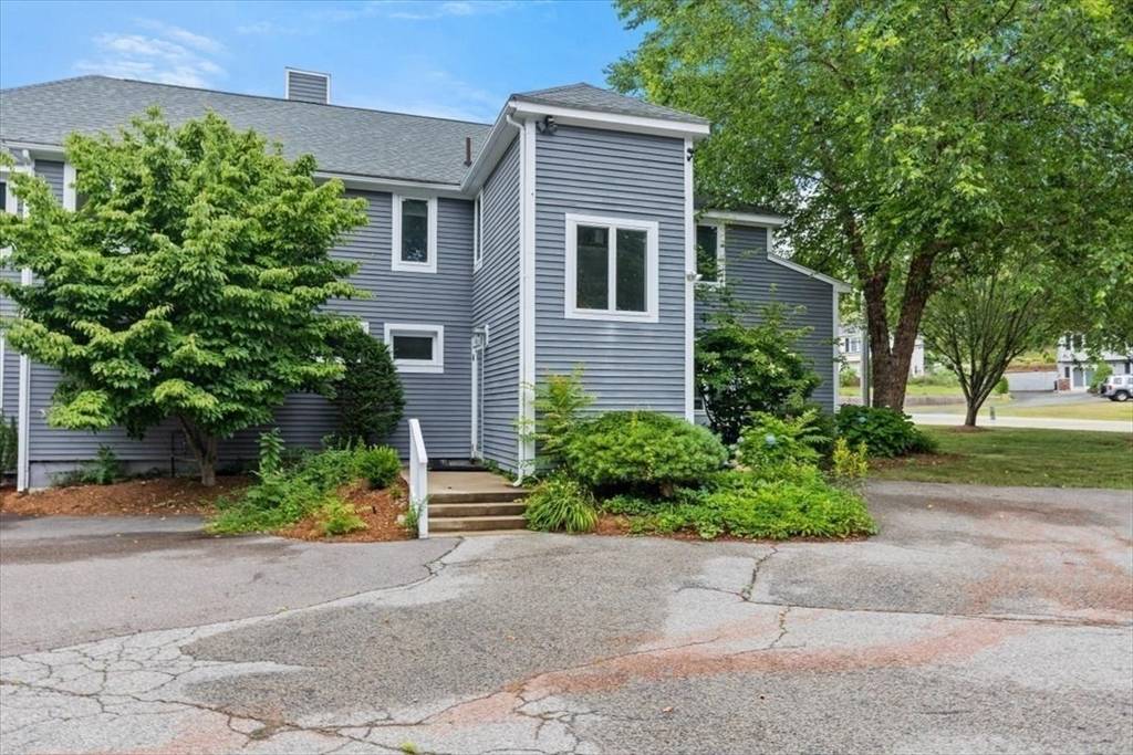 Hingham, MA 02043,21 Fottler Rd