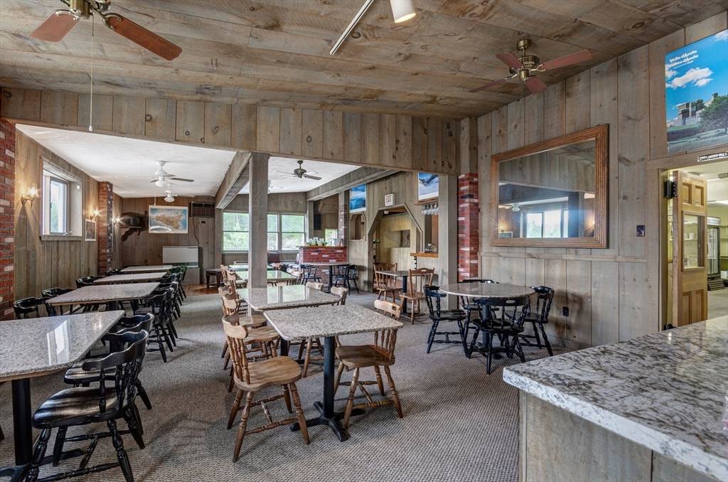 626 White Mountain Hwy Tamworth, NH 03886