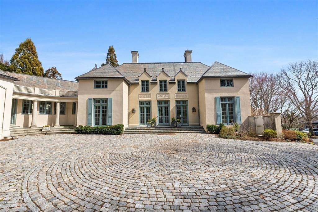 Brookline, MA 02467,120 Cabot St