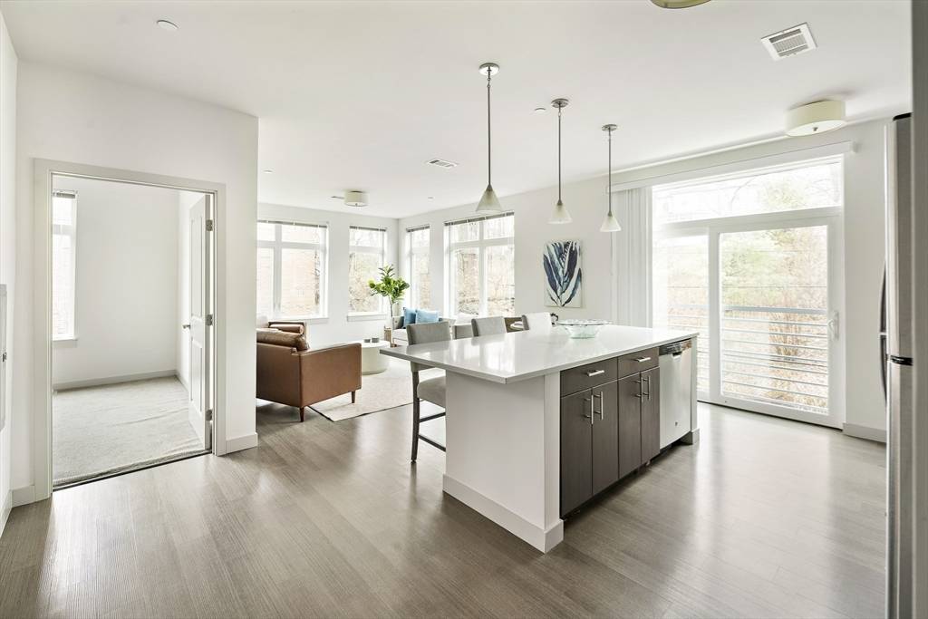 Boston, MA 02135,99 Tremont St. #415