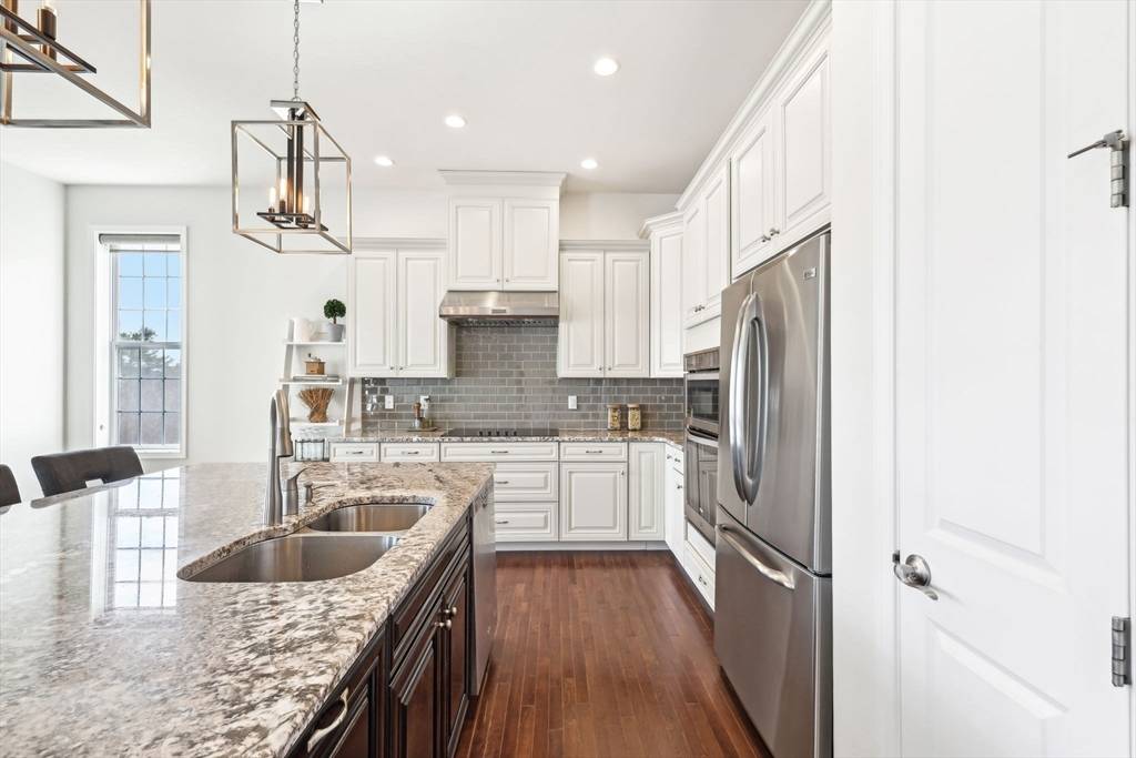 Methuen, MA 01844,11 Sierra Ct #10