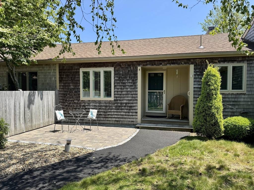 Falmouth, MA 02536,288 Riverbay Way #288