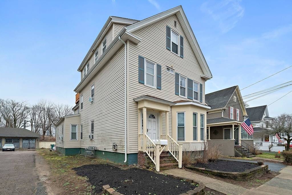 Attleboro, MA 02703,14 Perrin St