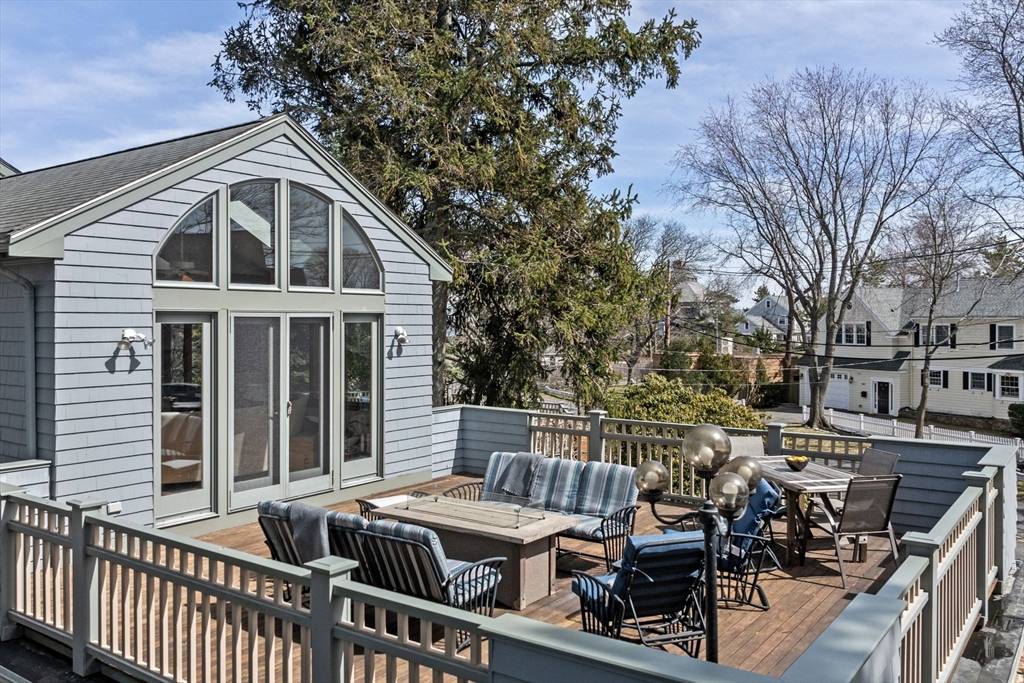 Marblehead, MA 01945,244 Ocean Avenue