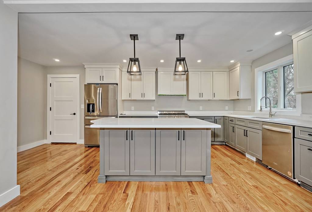 111 Cedar St Lexington, MA 02421