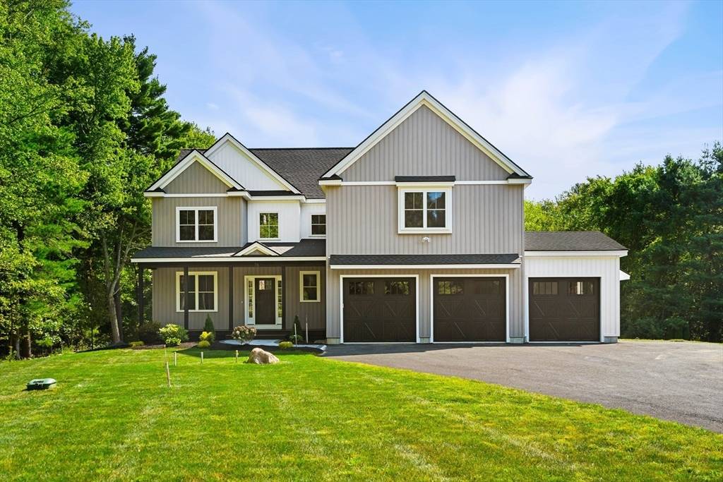 Holliston, MA 01746,78 Chamberlain St