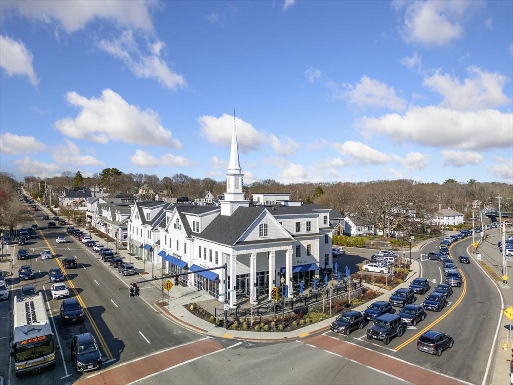 Westwood, MA 02090,298 Washington St #208