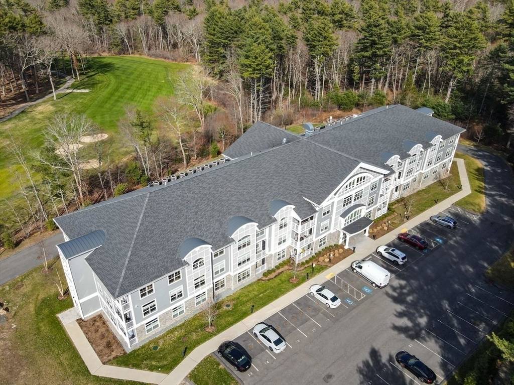 Sharon, MA 02067,635 Old Post Road #111