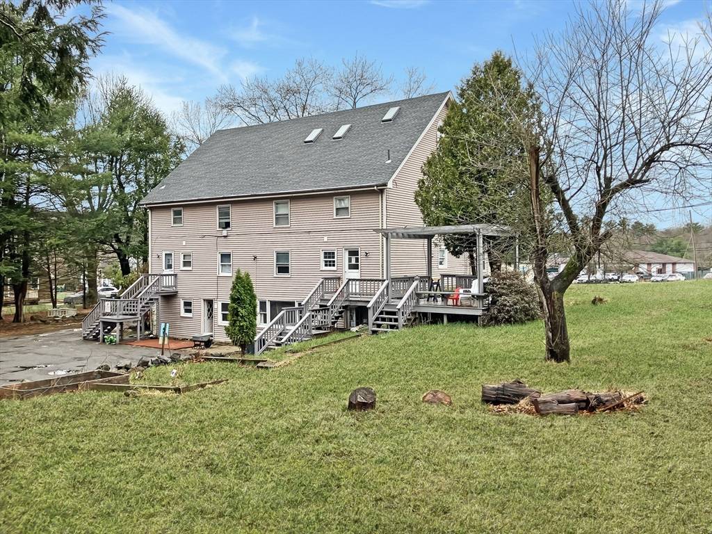 Burrillville, RI 02826,44-46 Village Way