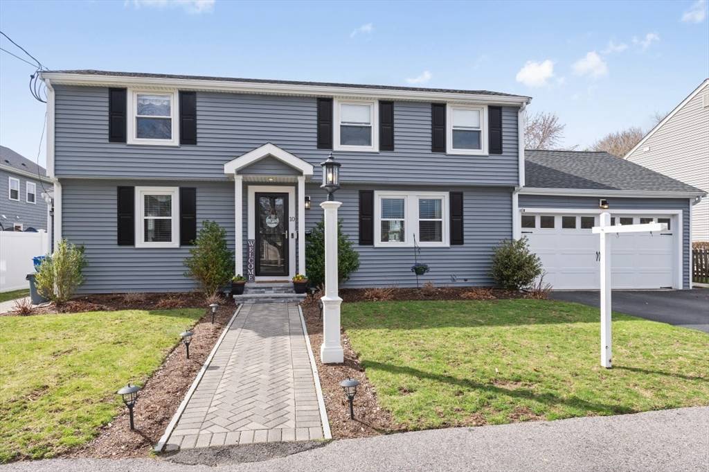 Waltham, MA 02452,10 Shade St