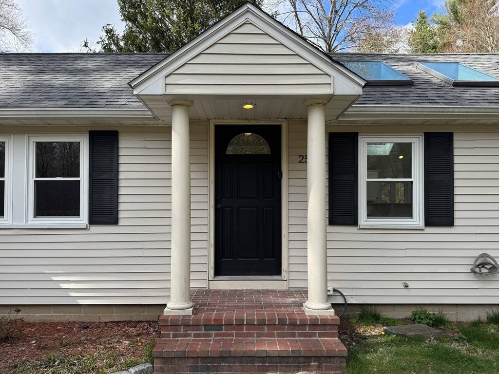 Rehoboth, MA 02769,258 Tremont St