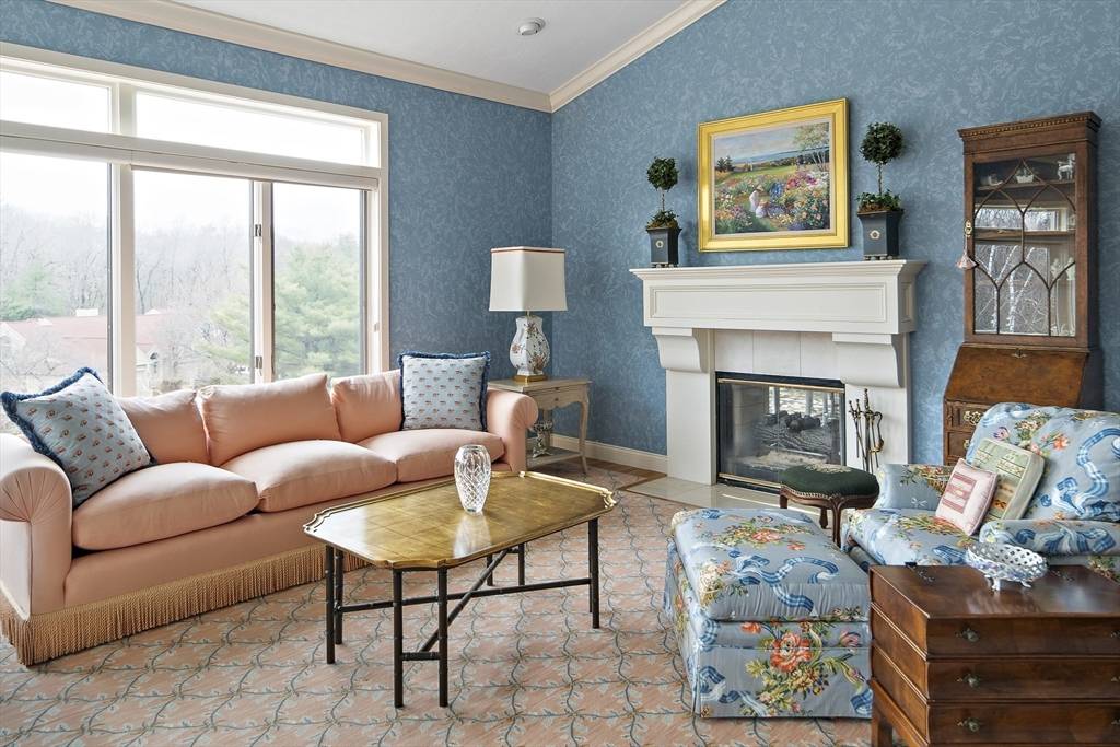 Winchester, MA 01890,7 Wainwright Rd #117