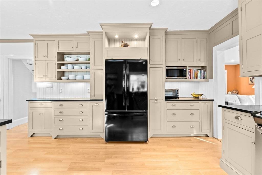 Milton, MA 02186,45 Frothingham St