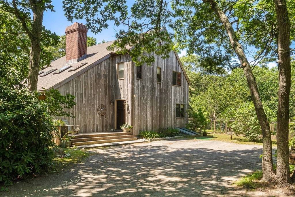 Edgartown, MA 02539,99 Old Purchase Road