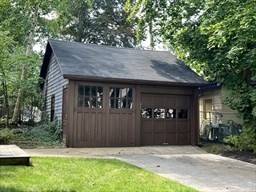 Marblehead, MA 01945,42 Locust St