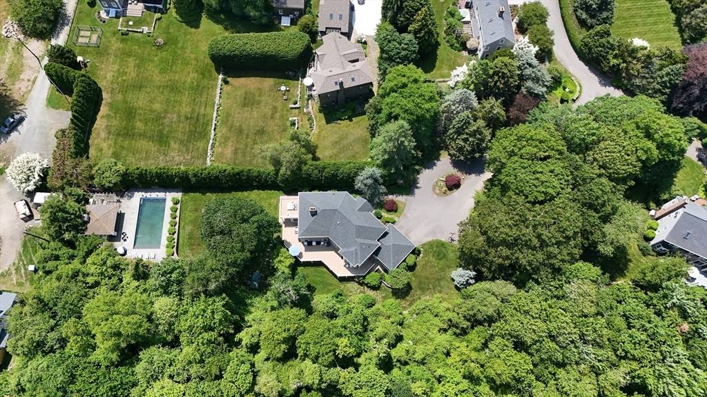 Dartmouth, MA 02748,3 E High St