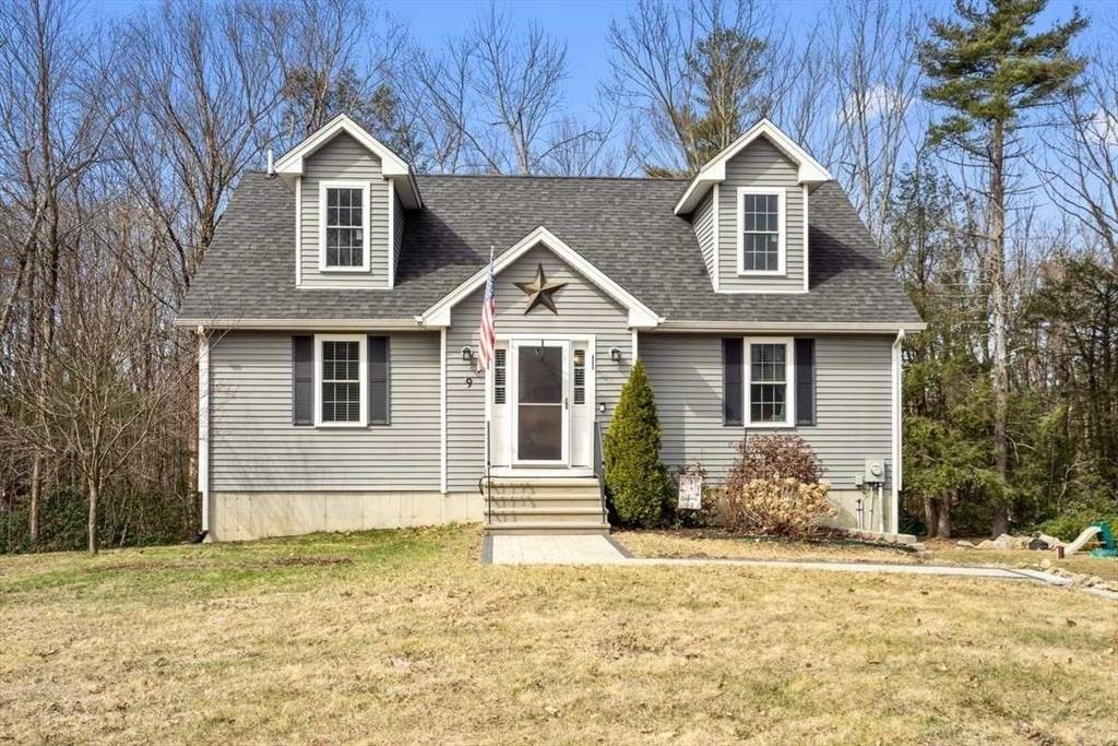 Spencer, MA 01562,9 Debbie Dr