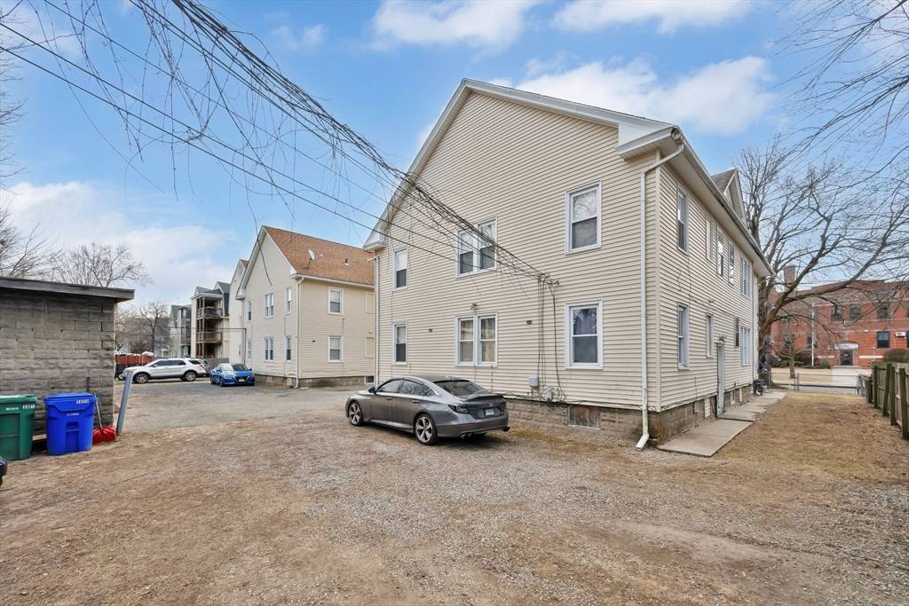 Springfield, MA 01108,36 Kensington Ave