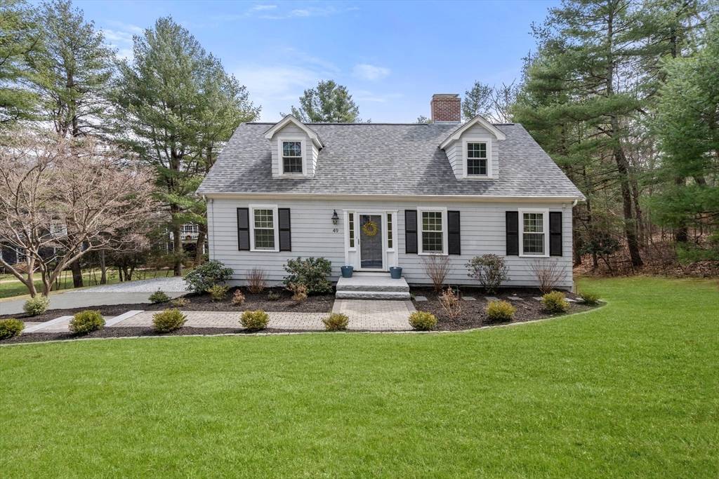 Sherborn, MA 01770,49 Woodland St