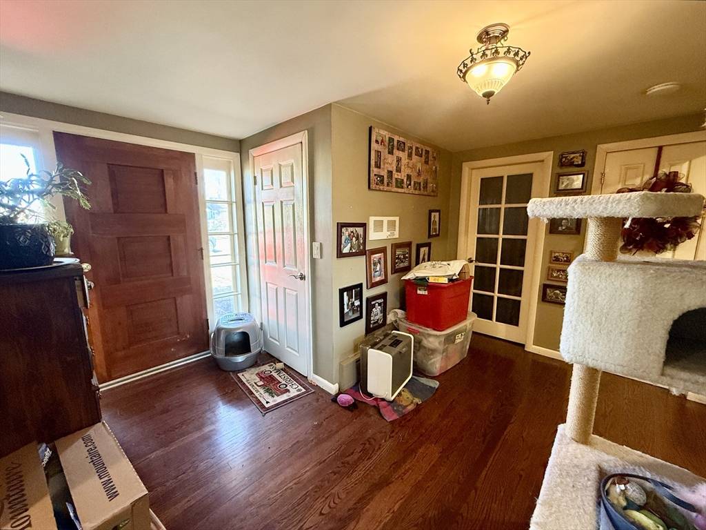 Spencer, MA 01562,12 Crown St