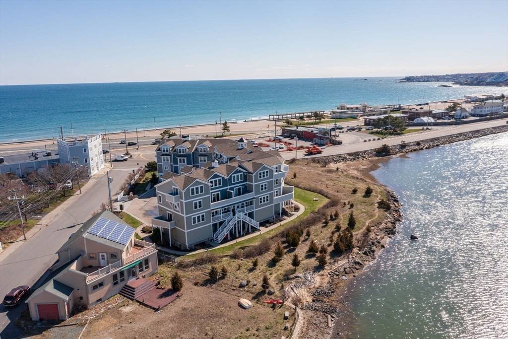 Hull, MA 02045,7 Bay Street  (The Estuary) #3