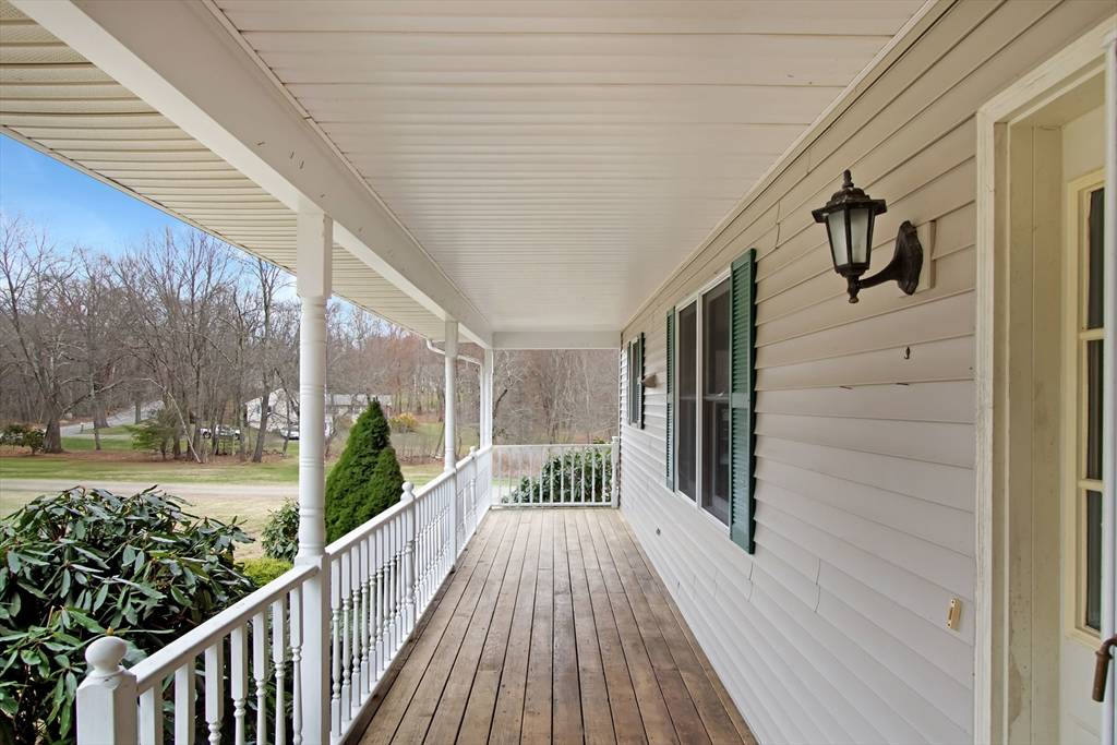 Spencer, MA 01562,2 Clark Road