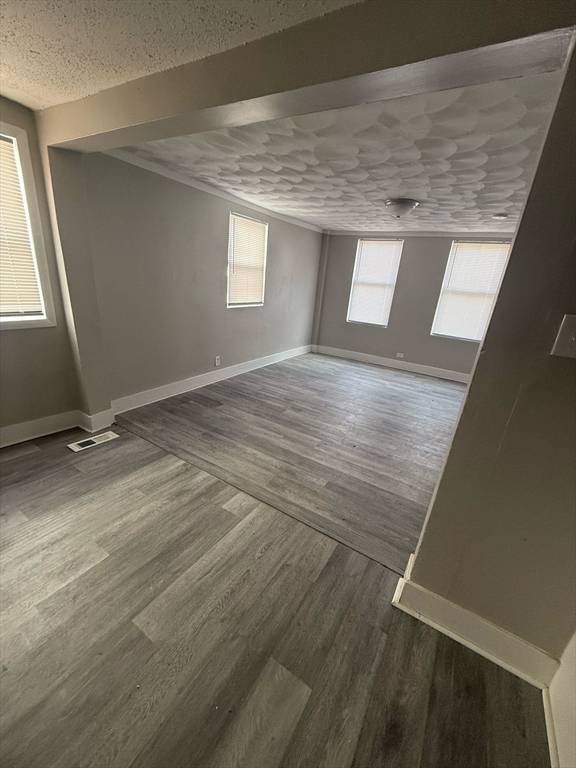 Springfield, MA 01105,74 Cherry St #1