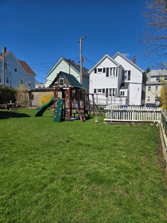 New Bedford, MA 02740,27-29 Larch