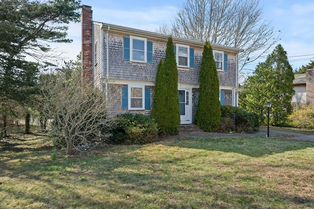 Bourne, MA 02559,3 Andrea Road