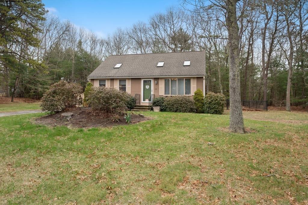 Taunton, MA 02718,55 Cains Hill Drive