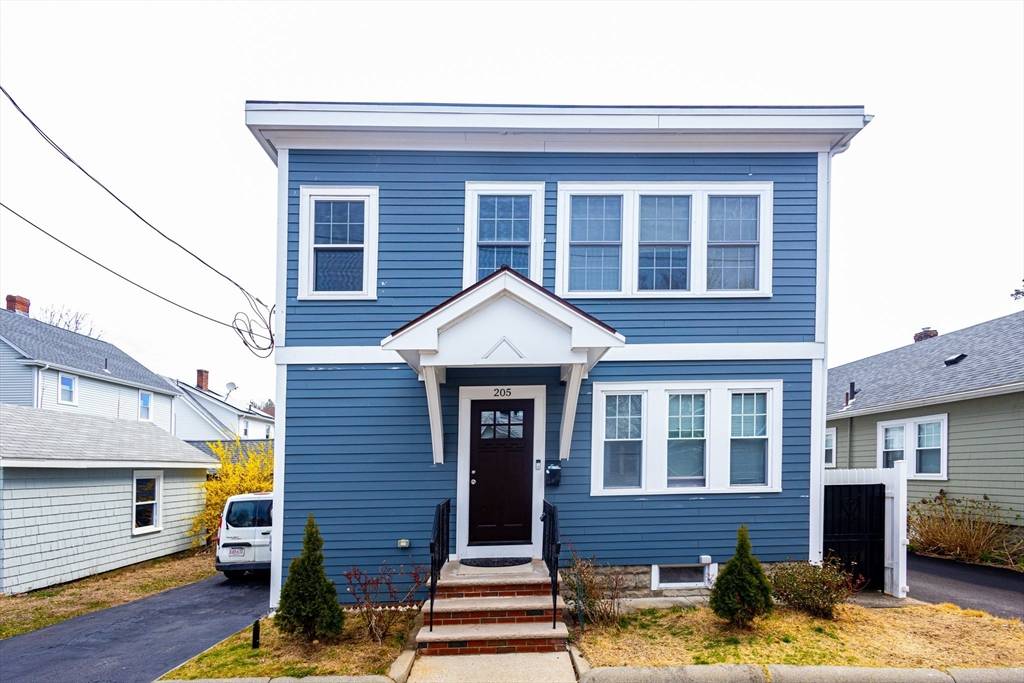 Malden, MA 02148,205 Columbia St