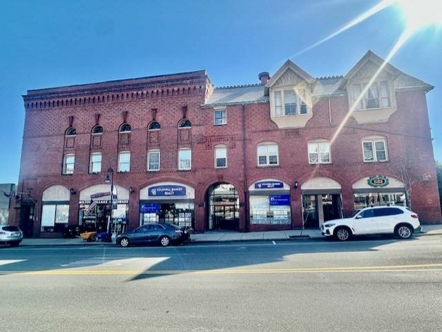 Milton, MA 02186,60 Adams Street #208