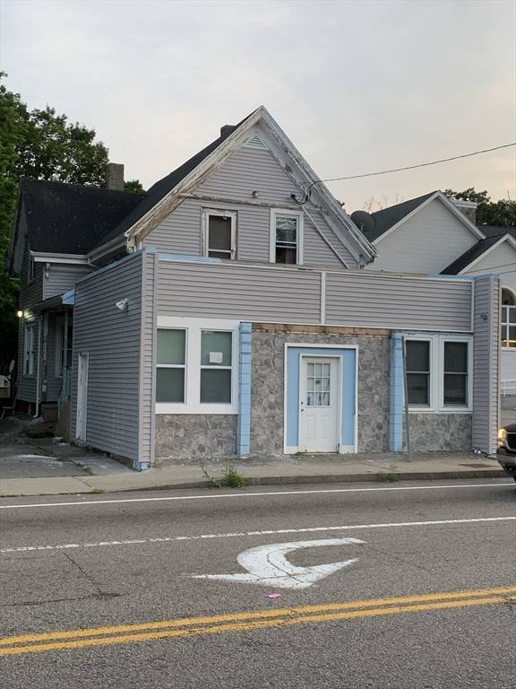 Brockton, MA 02301,448 Pleasant St