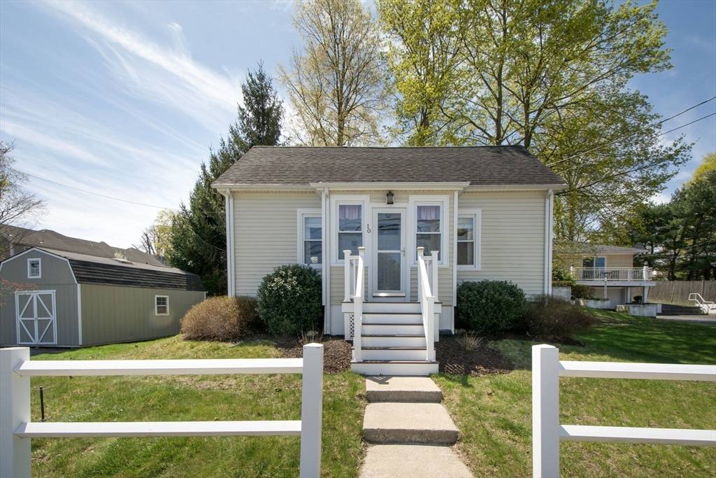 Weymouth, MA 02190,10 Hollis St