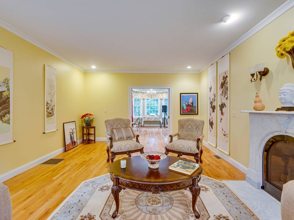 Winchester, MA 01890,14 Nassau Drive