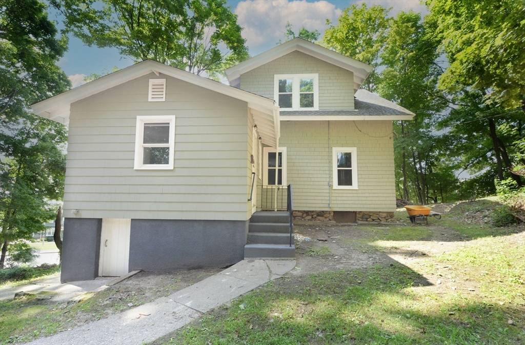 Worcester, MA 01604,267 Belmont St