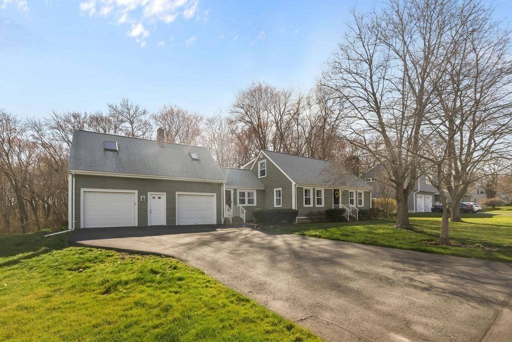 Seekonk, MA 02771,235 Jean Drive